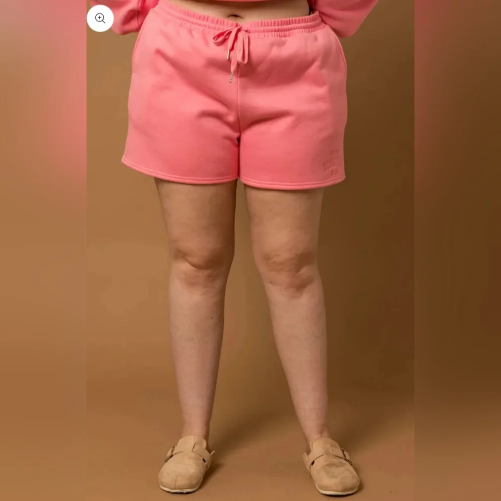 NWT Gilli 2PC Pink Sweatshirt & Short Set "Not That Athletic Club" Size 2X - Picture 3 of 8